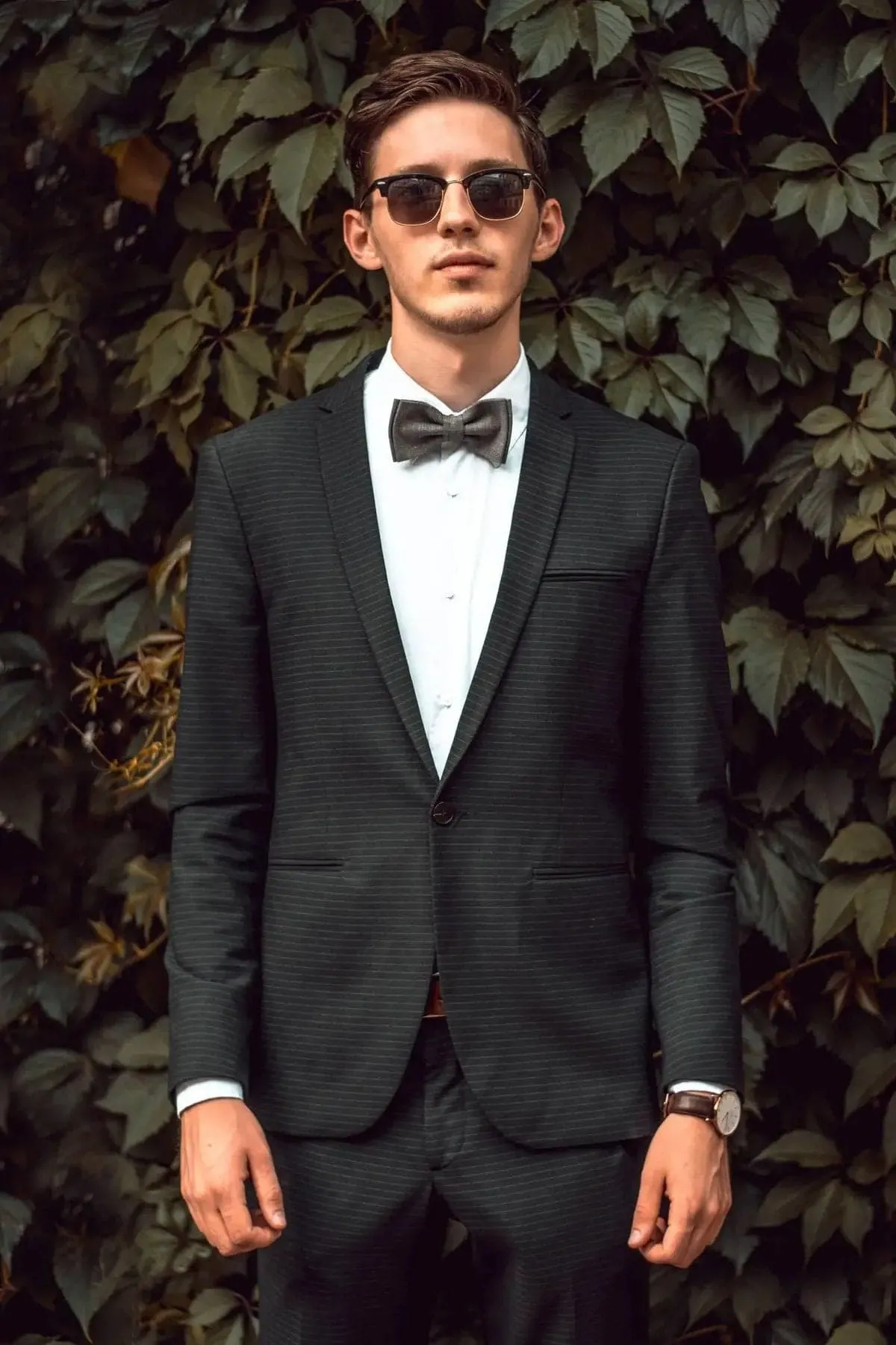 Beige Linen Bow Tie for Wedding - Perfect for Groomsmen and Guests