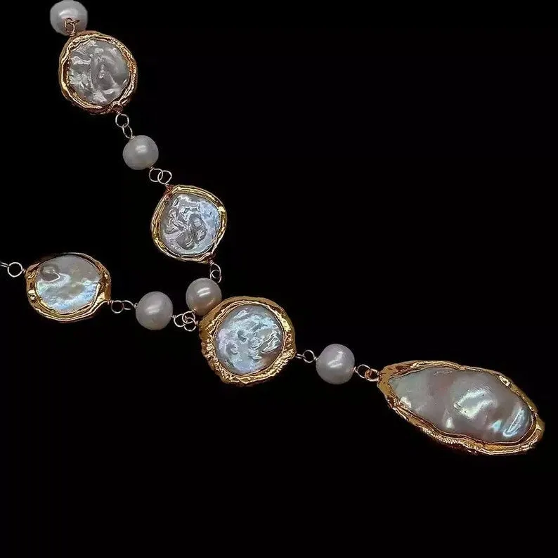 Cultured white pearl necklace