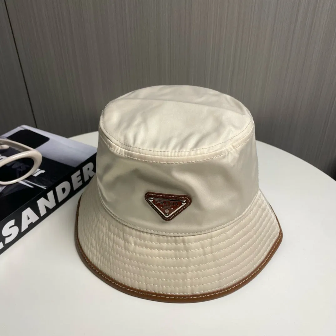 JW940 Prada Bucket Hat