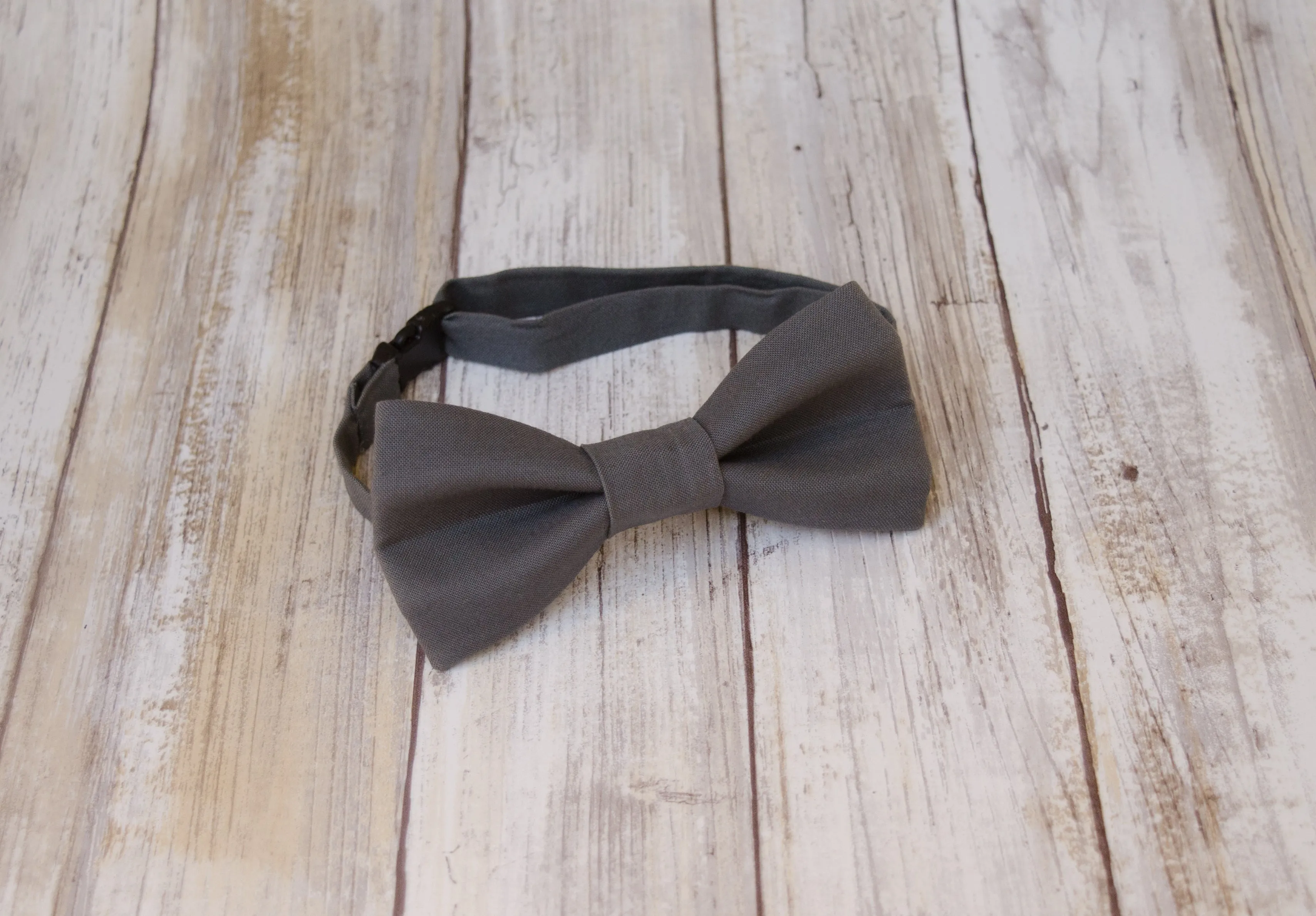 Lead Gray Bow Tie (283)
